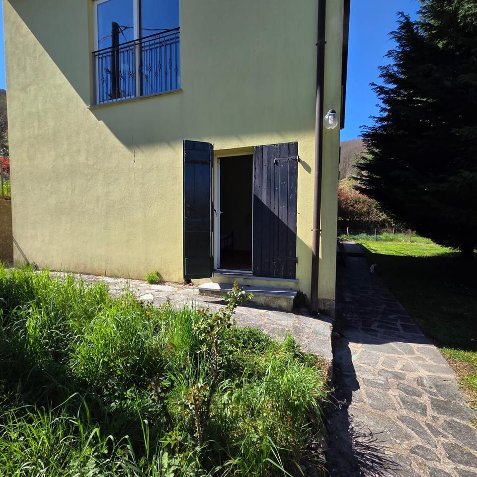 Isolarea House in Liguria
