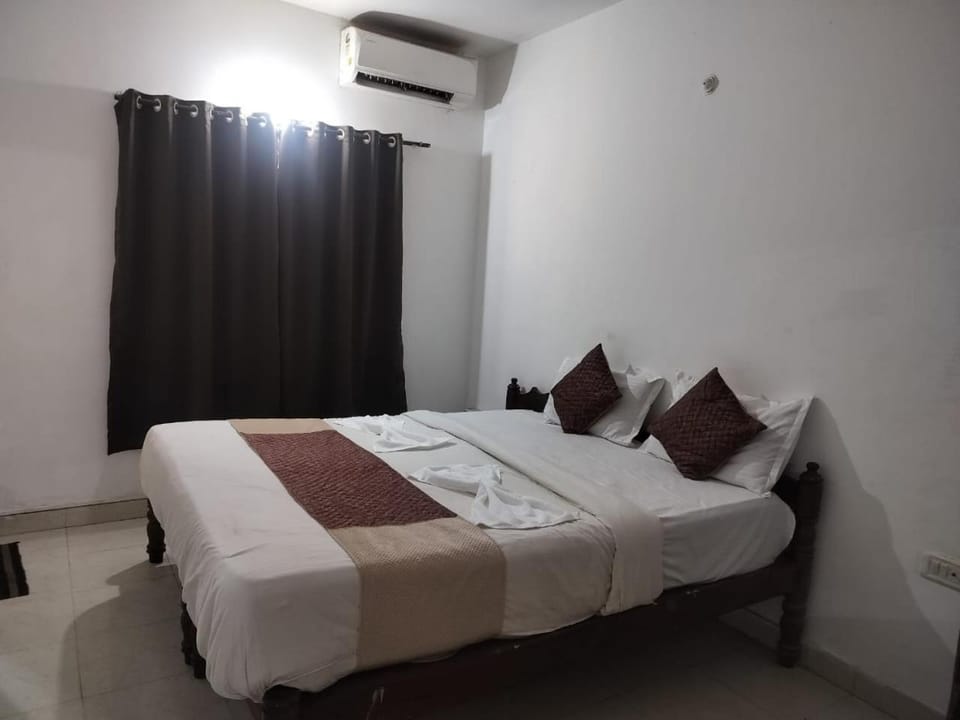 saldana Kyle baga apartment Apartment in Calangute