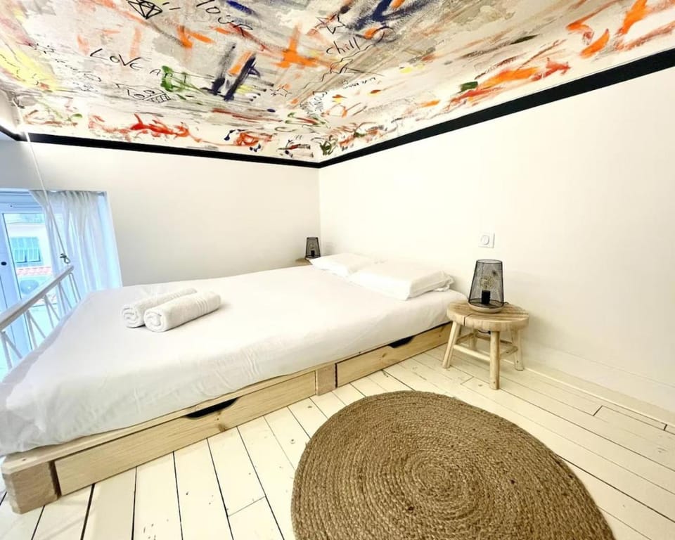 Le 30 Studio Arty Apartment in Nice