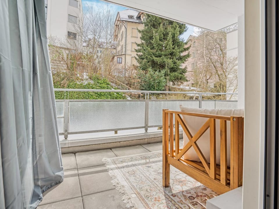 Property building, Balcony/Terrace