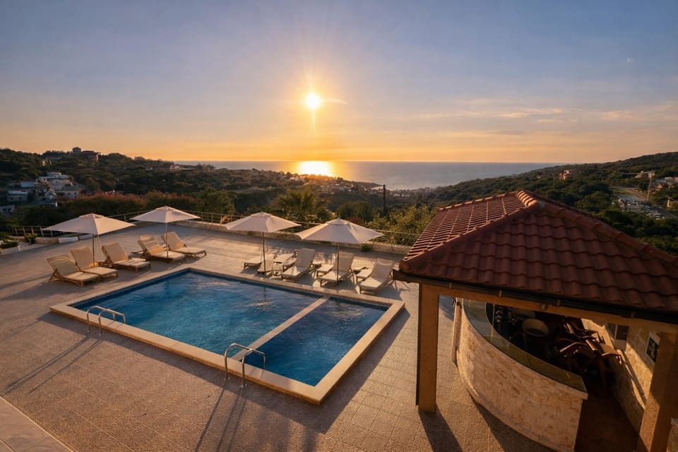 Restaurant/places to eat, Swimming pool