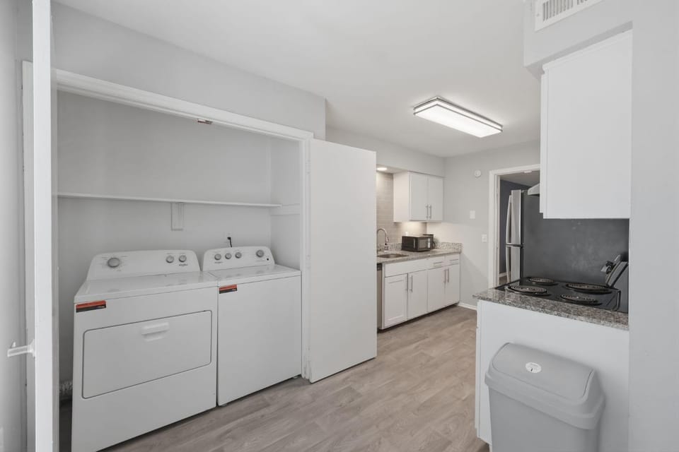 Cozy modern apartment at The Domain Raleigh Apartment in Raleigh