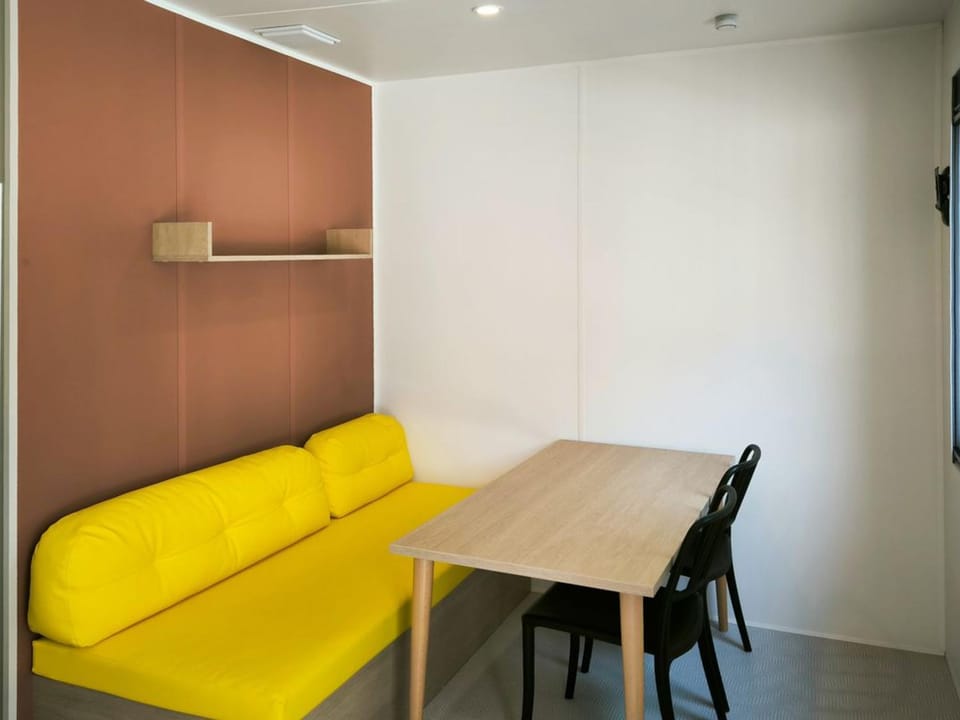 Mobil-home clim - 2 pers. - API-1-52-2434 Campground/ 
RV Resort in Grand Est