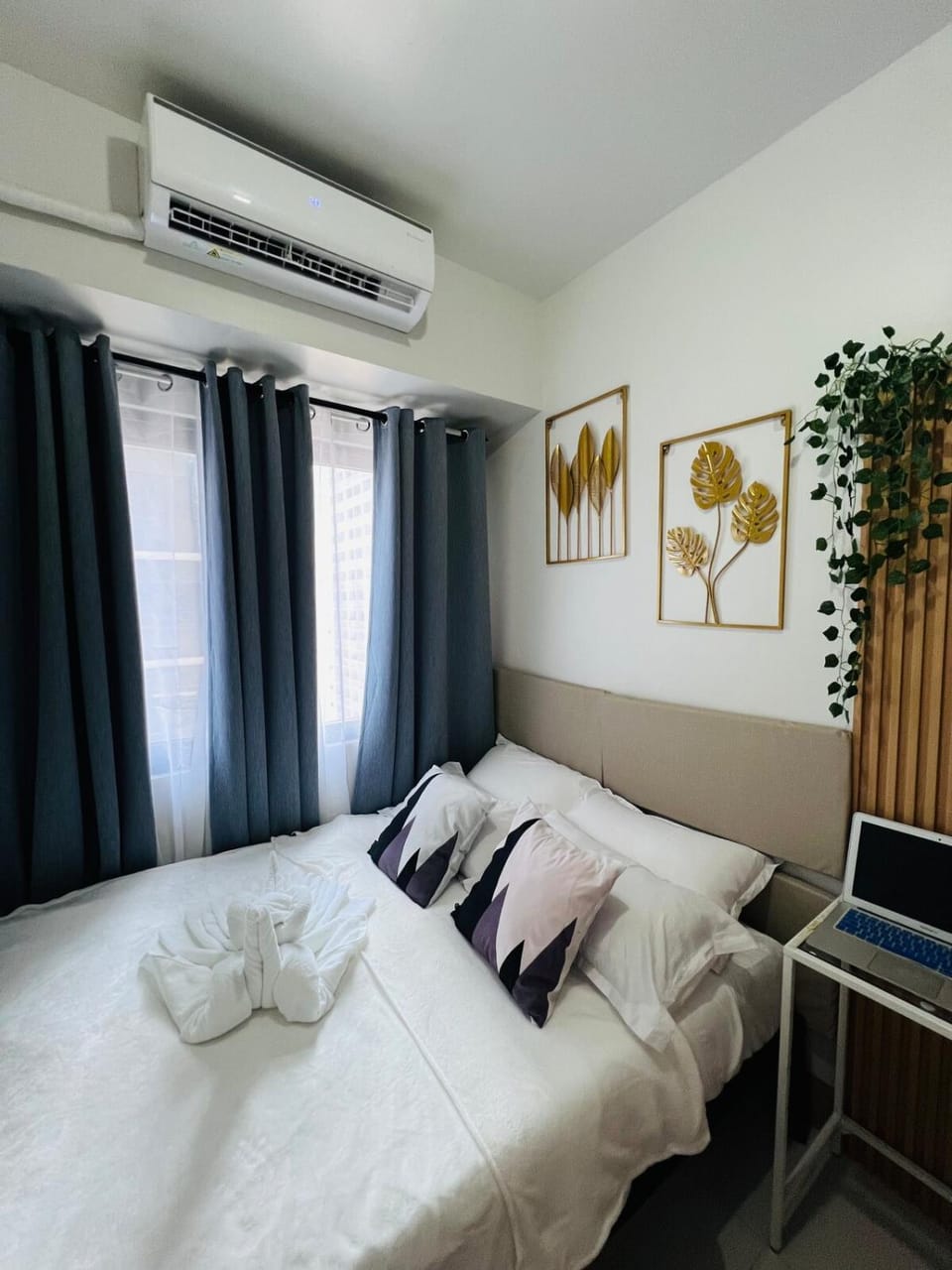 Condo in Pasay near Moa, Naia, Ikea, DFA & Okada Apartment in Pasay