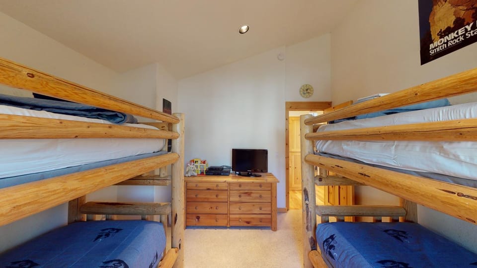 2 Splitrock Lane House in Sunriver