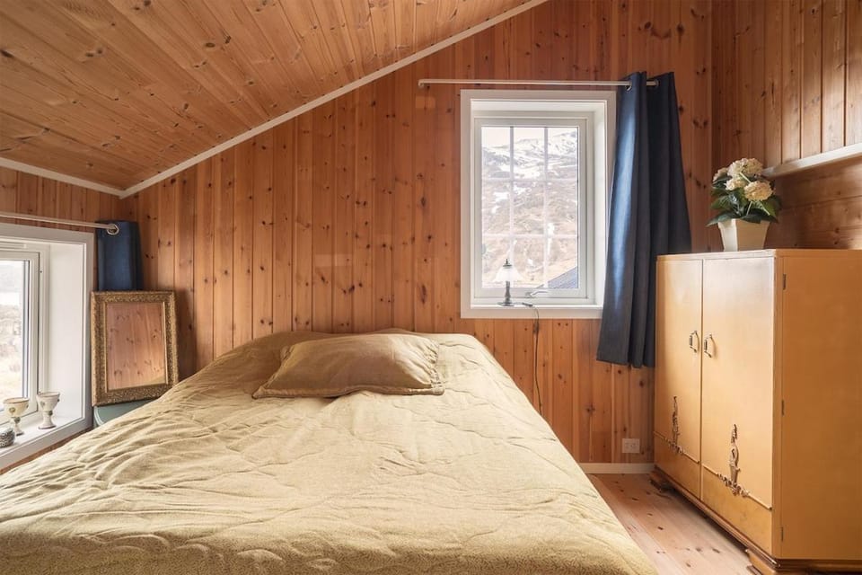 Magical views, secluded location in the heart of Lofoten House in Lofoten