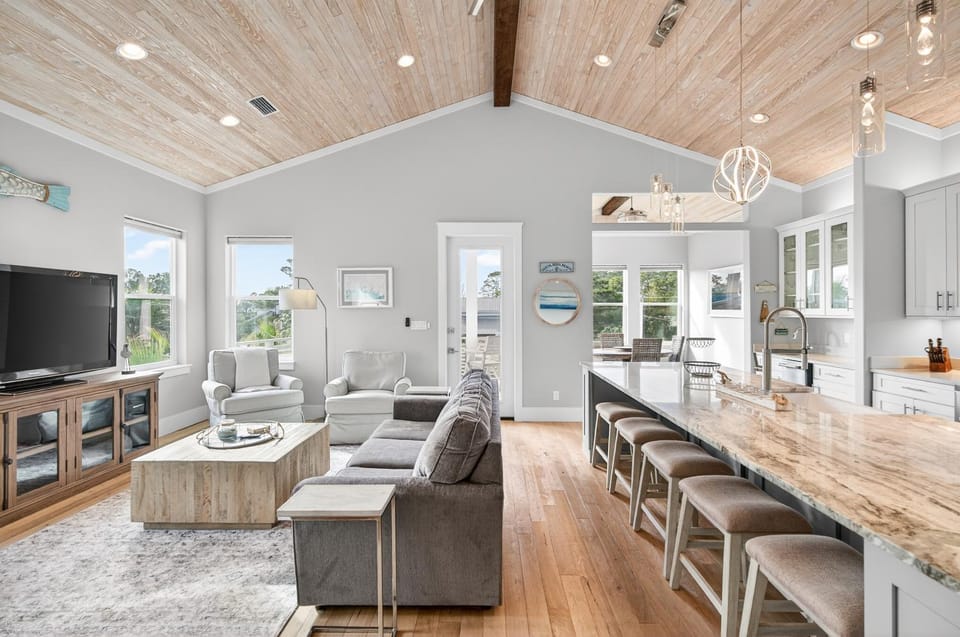 Coastal Sunsets - Vacation Rental in 30A with Private Pool House in South Walton County