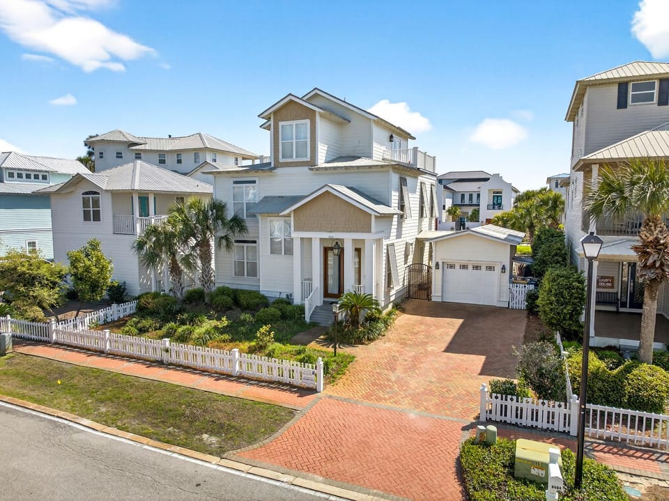 My Destin Vacation - Gulf Views & Private Pool House in Destin