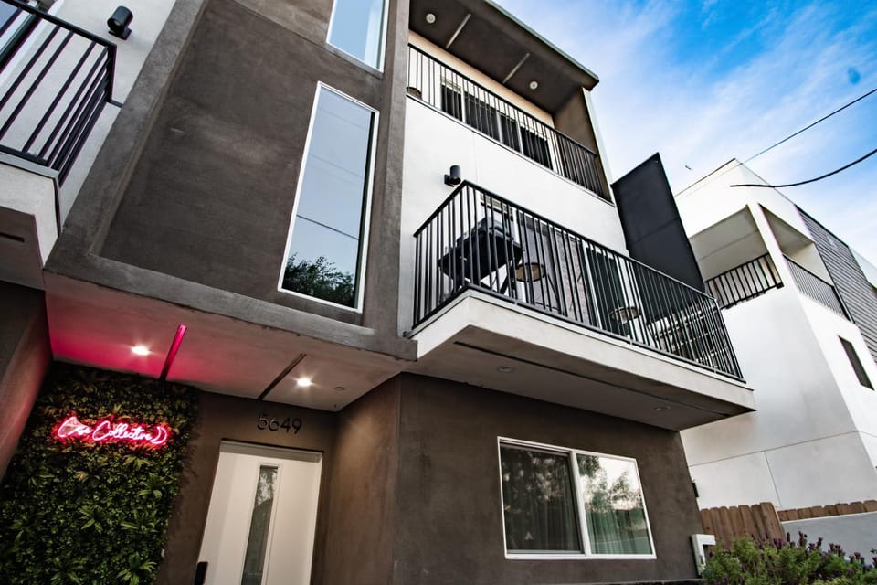 Miel Dore at Case Collective Vacation rental in North Hollywood