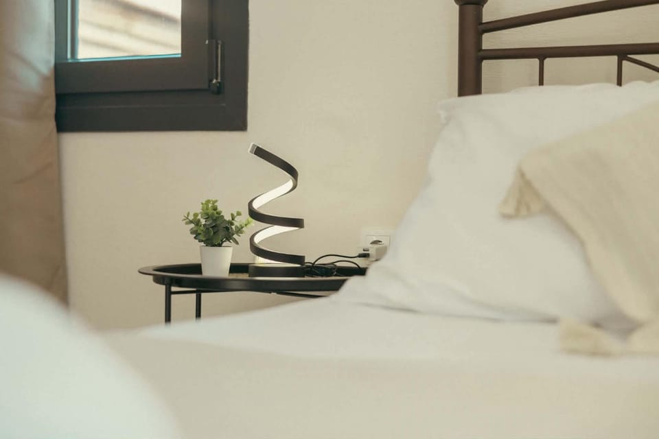 Β&Δ Central Little Nest Apartment in Decentralized Administration of the Aegean
