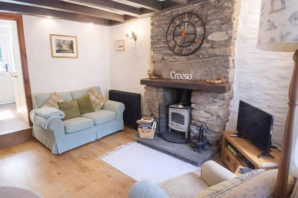 Squirrel Cottage - Cosy getaway House in Betws-y-Coed
