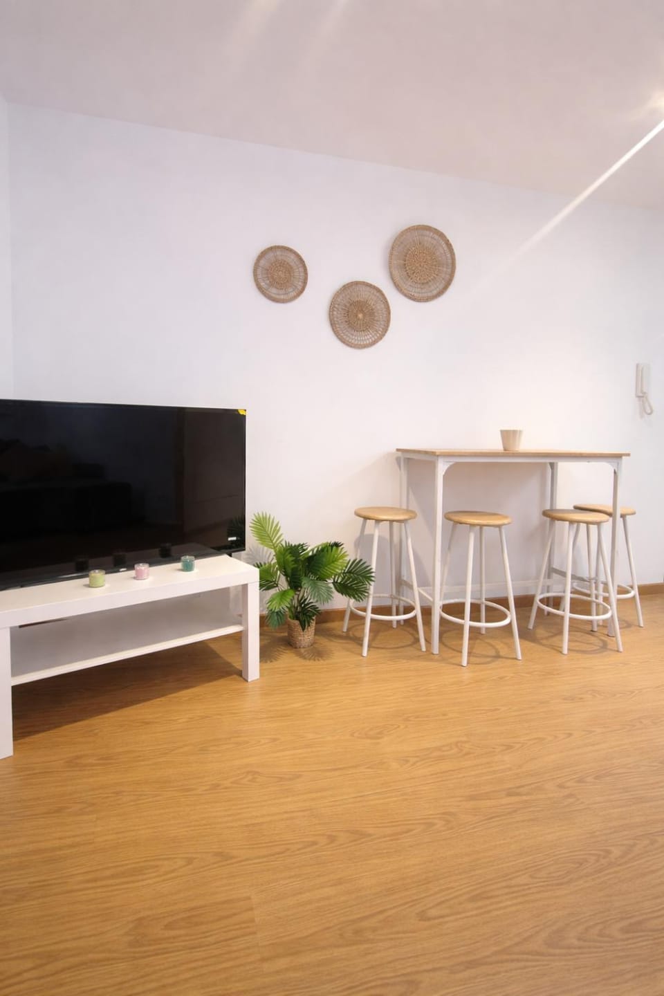 R2R - Apartamento en Panes con parking - 40A01 Apartment in Asturias