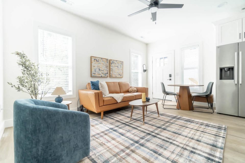The Grove Collection Vibe Durham Apartment in Durham