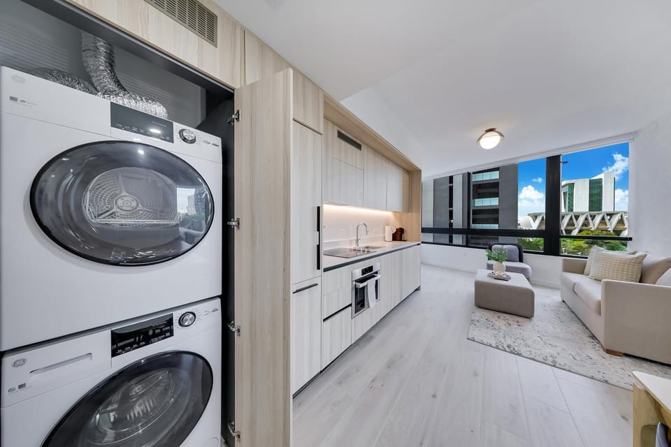 District 225 Condo by Ionica Apartment in Miami