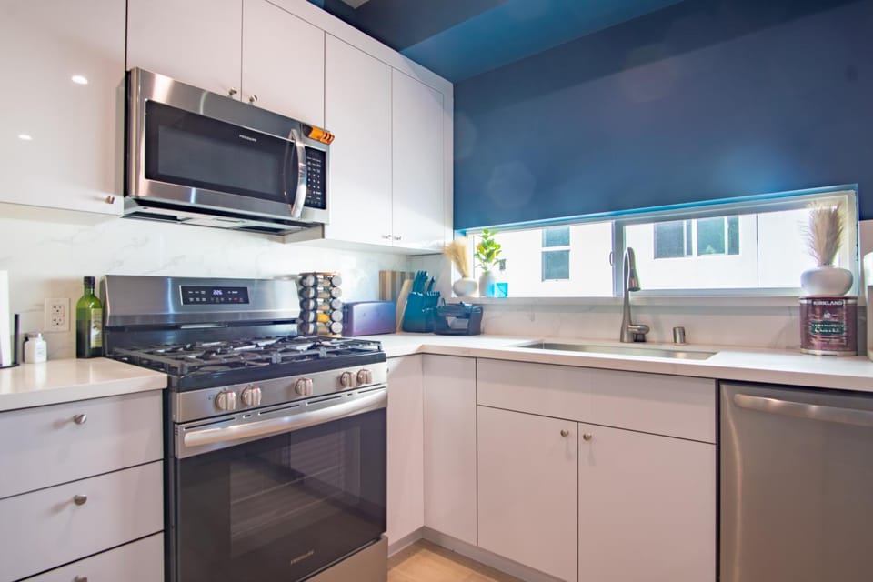 Suite Sienne at Case Collective Vacation rental in North Hollywood