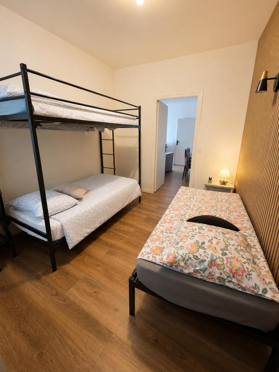 T3 gare Montluçon à 15m à pieds, pour 7 personnes Apartment in Montluçon