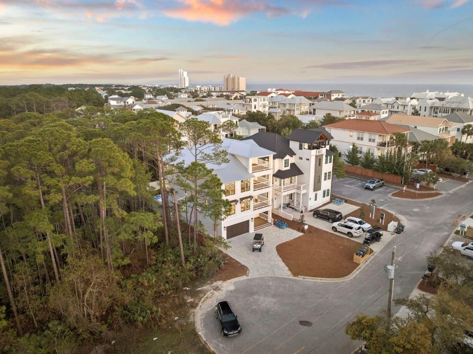 The Seagrove Escape House in Seagrove Beach