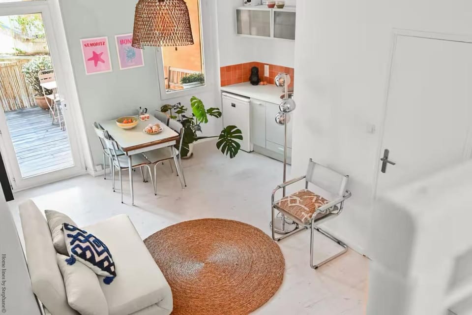 Appartement avec terrasse & mezzanine Cœur du 6ème - La Plaine Apartment in Marseille