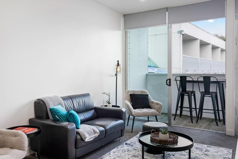 14 Fisher Point Drive Apartment in Auckland