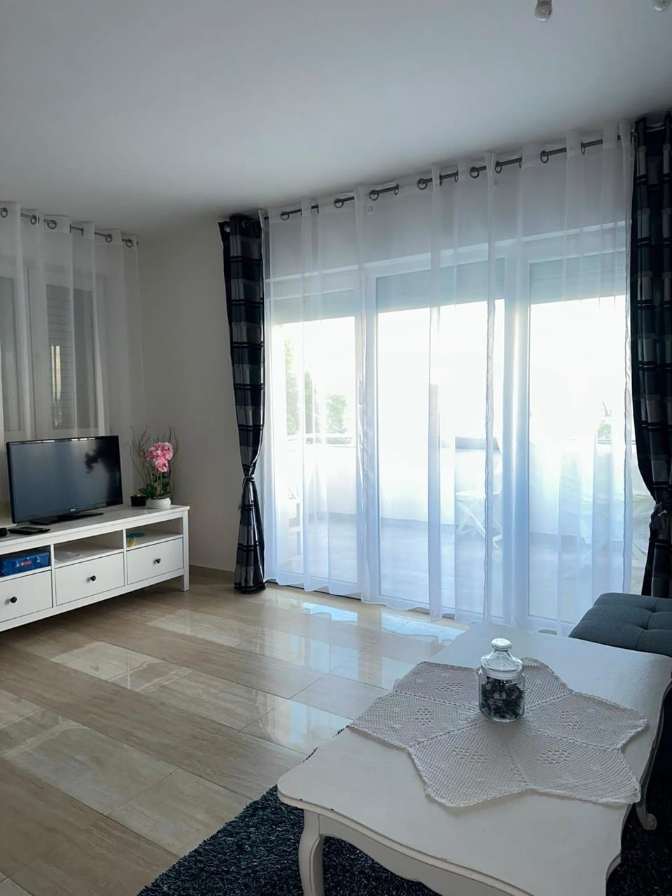 Apartment Cherry s pogledom na more Apartment in Zadar County