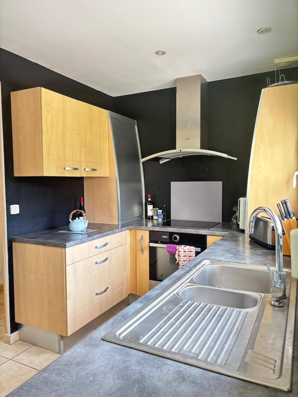 dishwasher, oven, stove