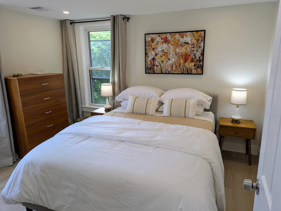 Modern Comfort Apartment in Marlborough