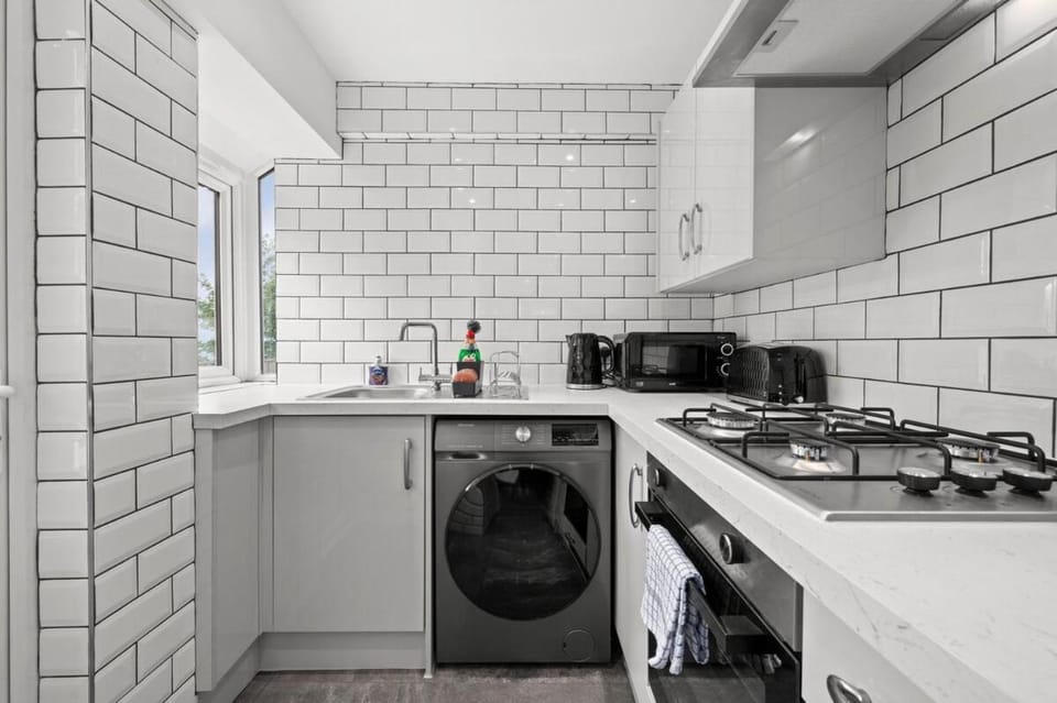 Modern Home Heart Of Harle Syke Apartment in Burnley