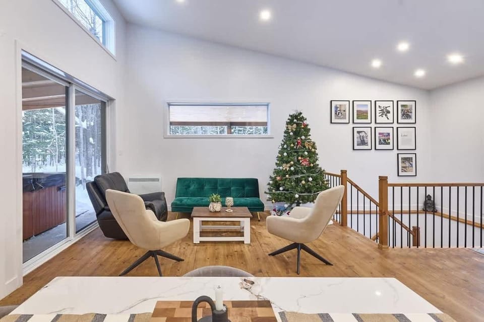 Nordik Nara Pet-Friendly Chalet in Saint-Donat