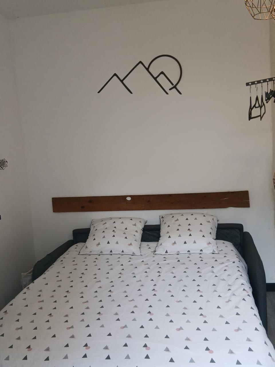 Studio hypercentre, calme, idéal cyclistes à Argelès-Gazost, TOUT inclus Apartment in Occitanie