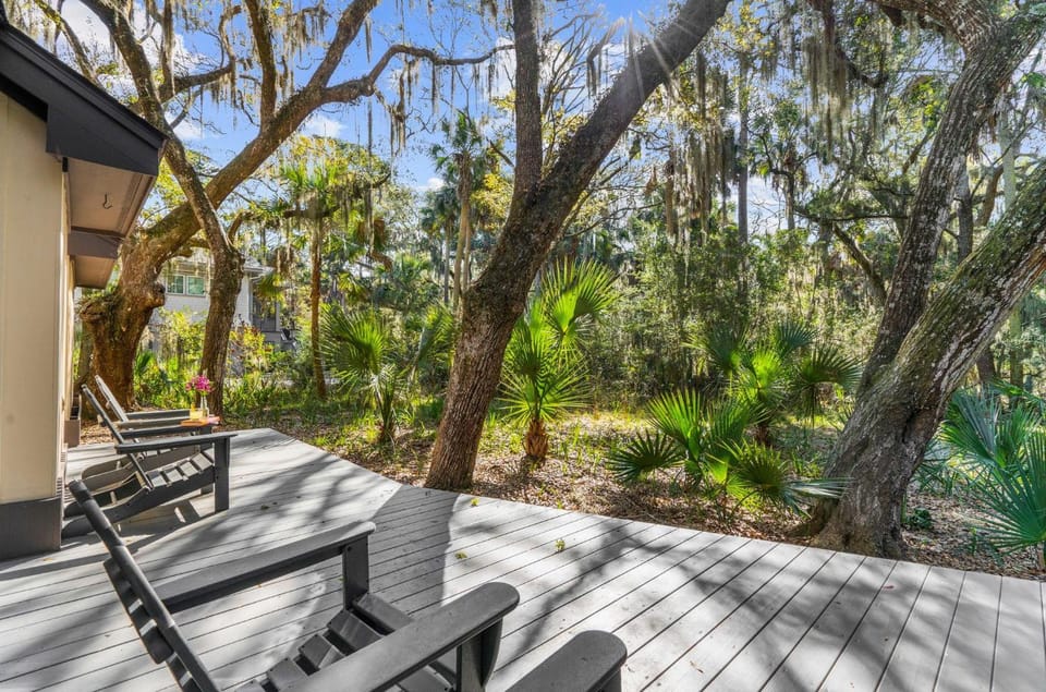 2685 Gnarled Pine House in Seabrook Island