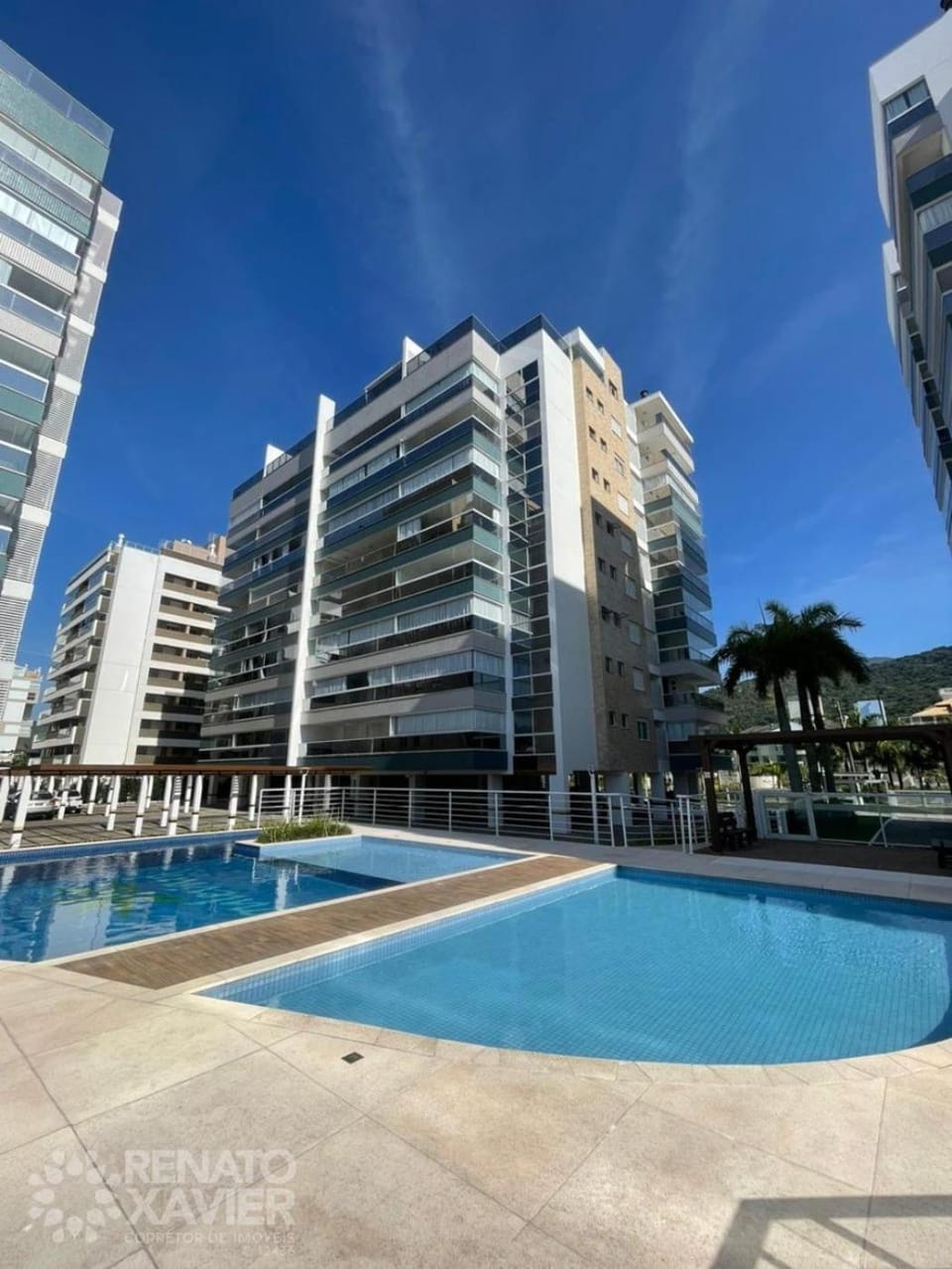 Apartamento no Boulevard Praia em Palmas para 6 hóspedes, 3 min da Praia - Ideal para Família Apartment in Florianopolis