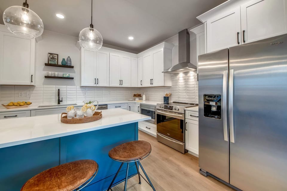 Two Beautiful Luxury Renovations Near Downtown House in East Nashville