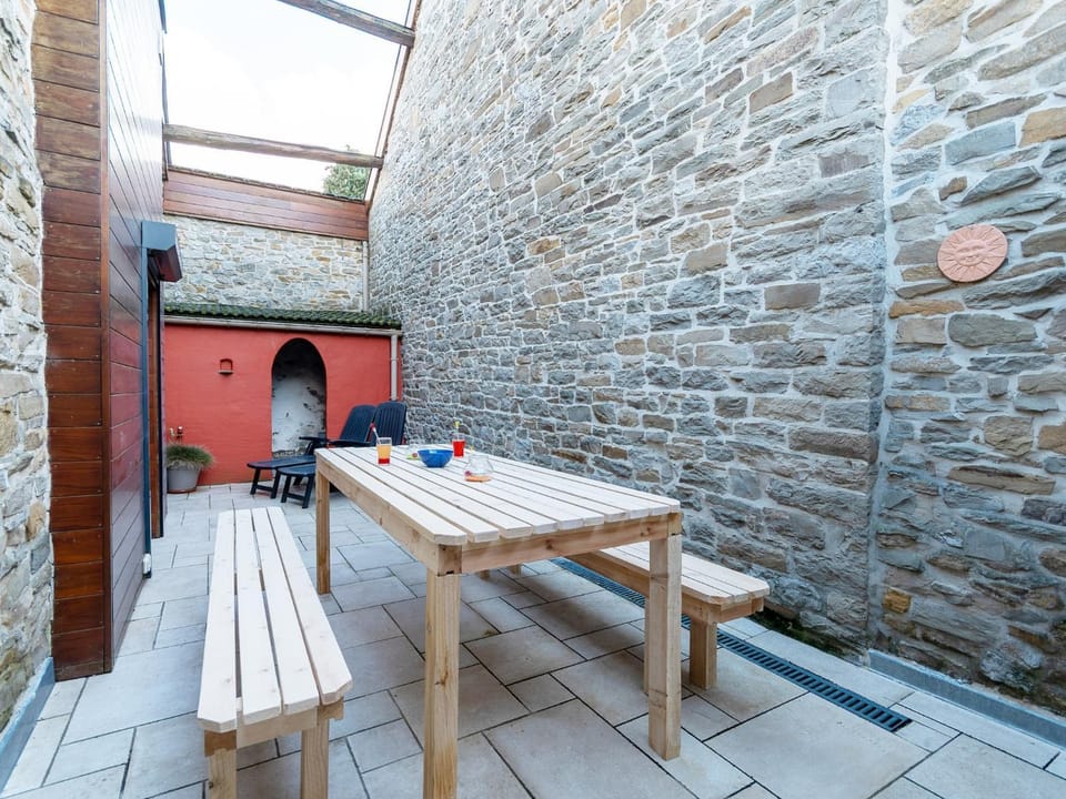Property building, Balcony/Terrace, Other