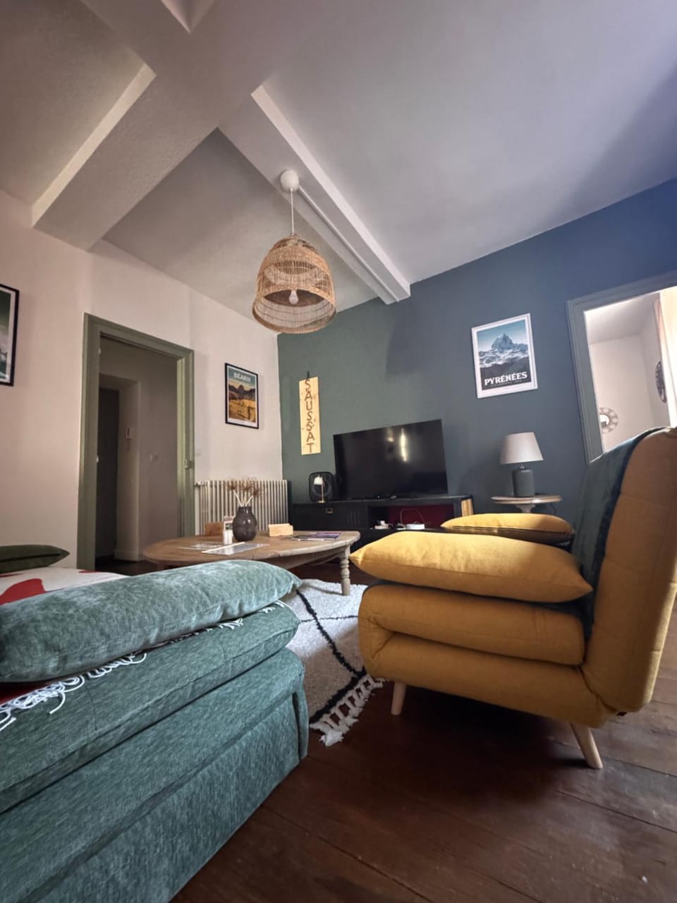 TV and multimedia, Living room