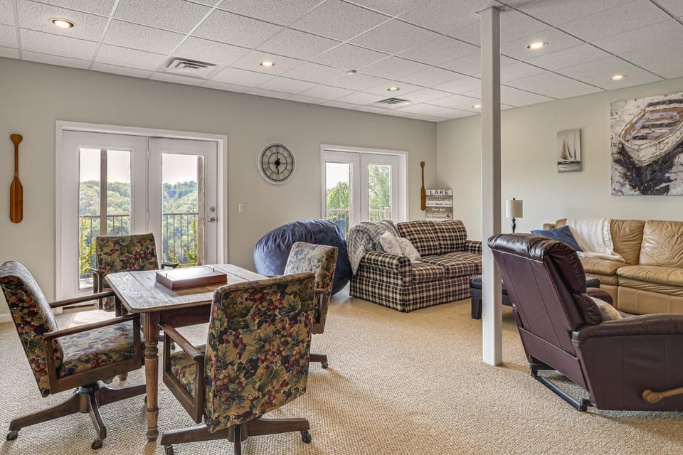 Getaway 1 Mi to Sligo Marina & Center Hill Lake! House in Center Hill Lake