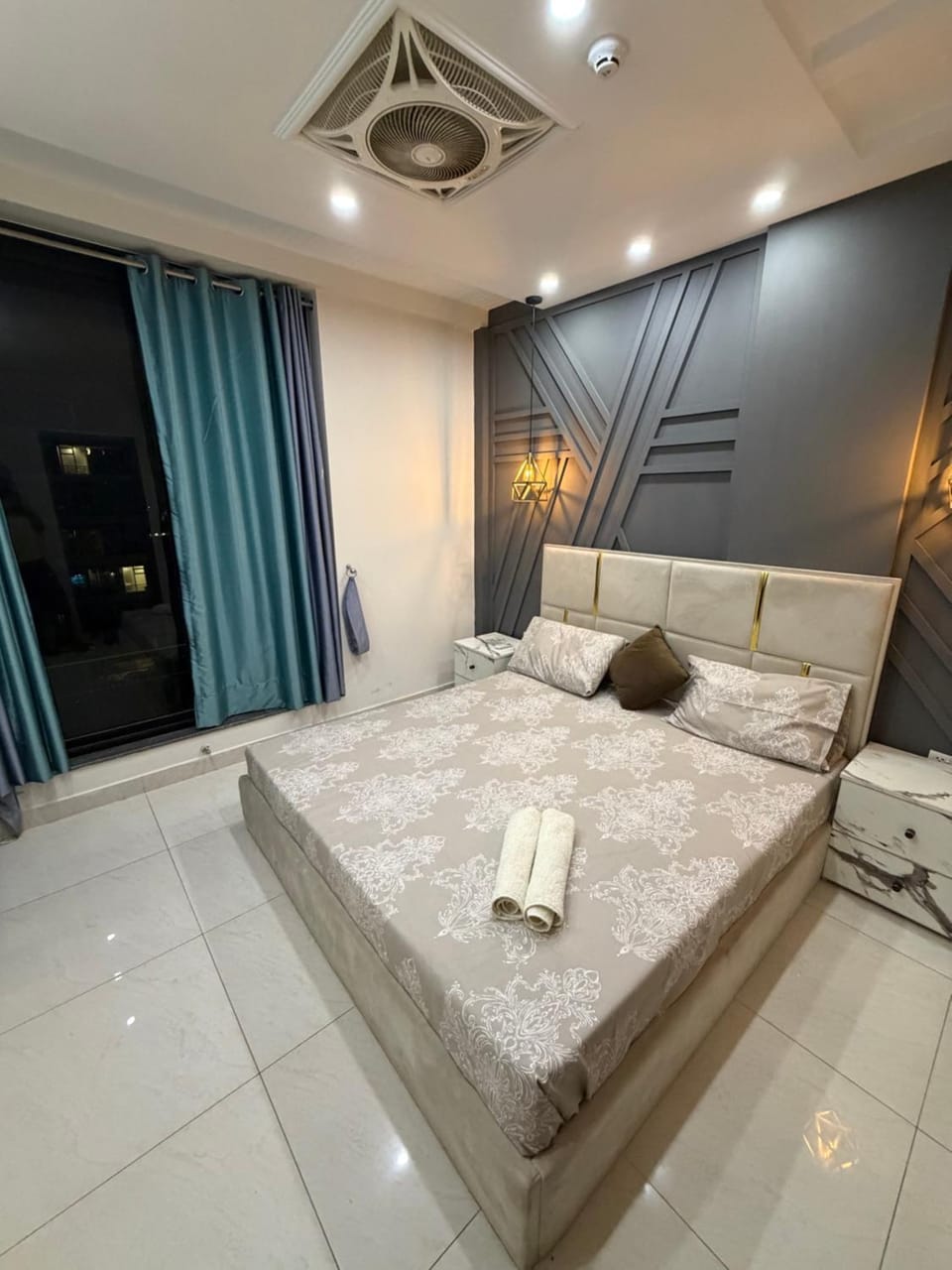 Noiré Luxury Apartments - Bahria Town Lhr Apartment in Lahore