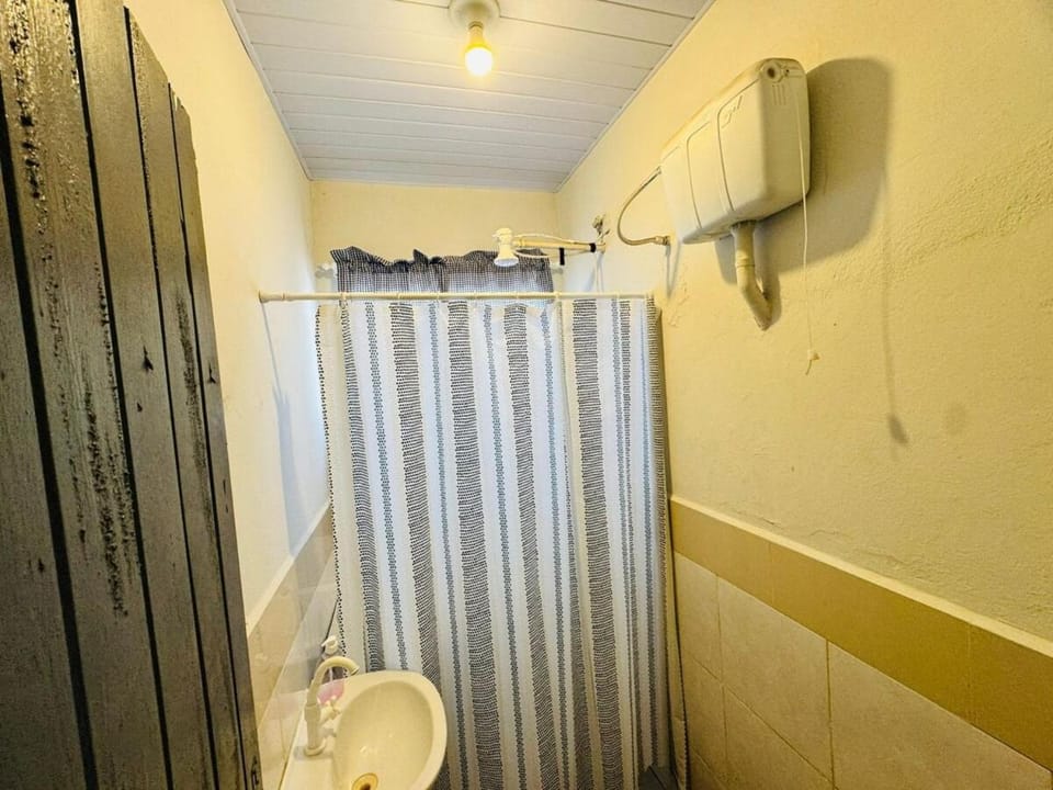 KITNET DM 2- Self Check-in House in Presidente Prudente