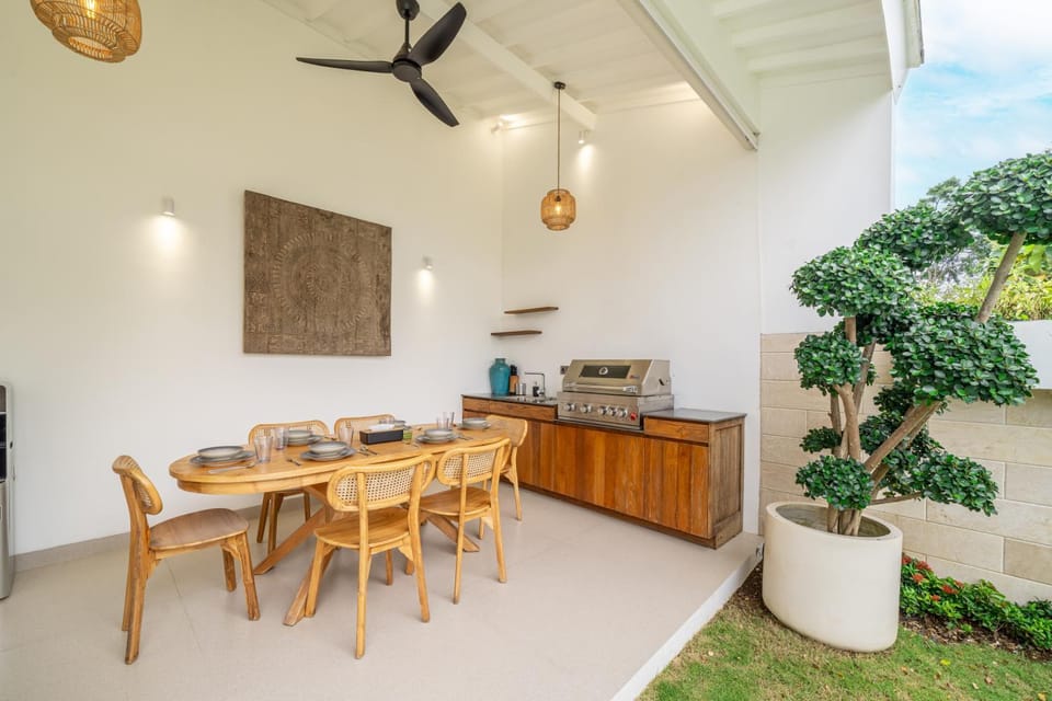 BBQ facilities, BBQ facilities, Dining area