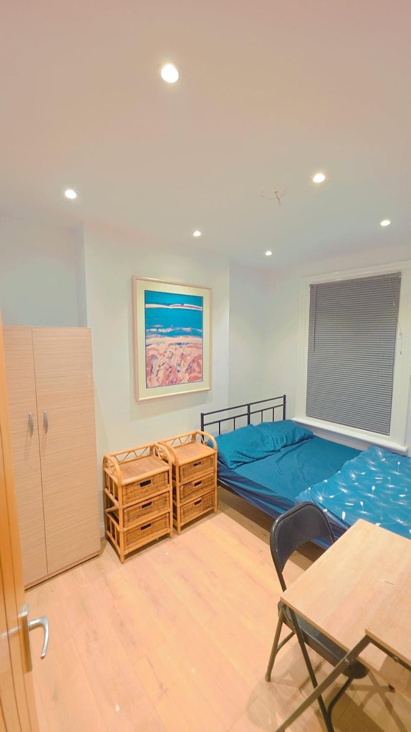 Pyramid Homes Vacation rental in Slough