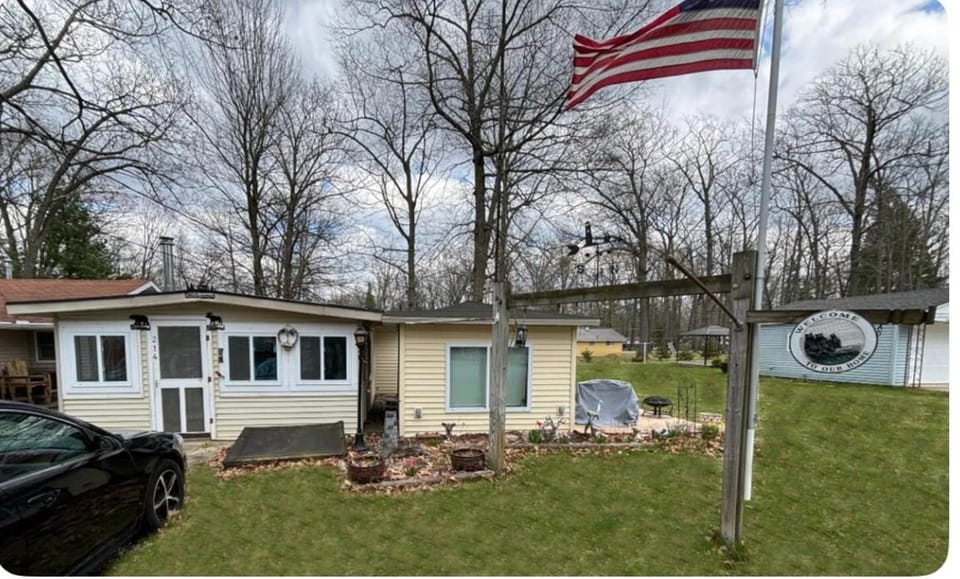 Lakeside haven House in Houghton Lake