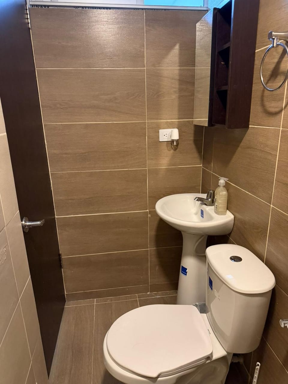 Aparta Estudio Confortable Cerca Viva, Cancerologico y Unicentro Apartment in Tunja