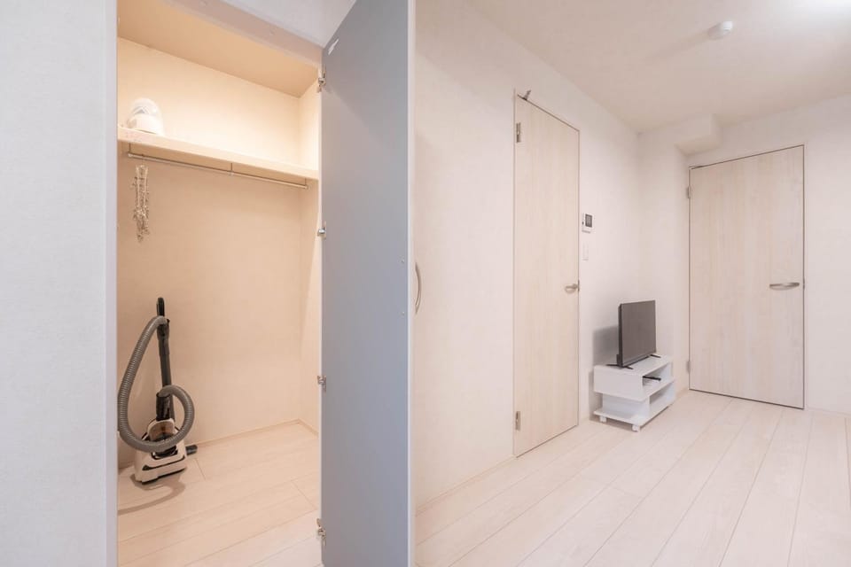 TV and multimedia, wardrobe