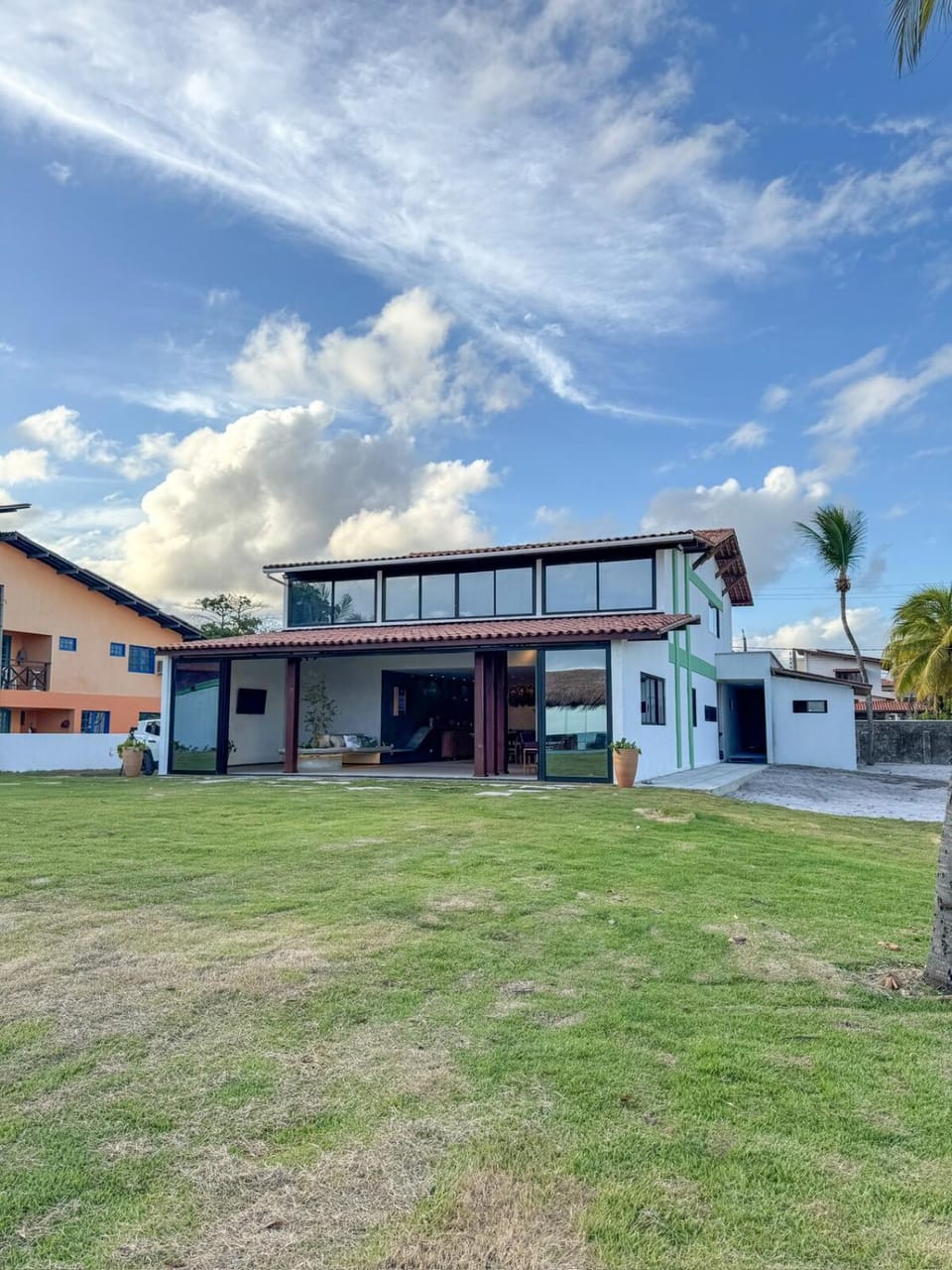 Casa de 9 suítes na beira mar de Serrambi- Porto de Galinhas House in Ipojuca