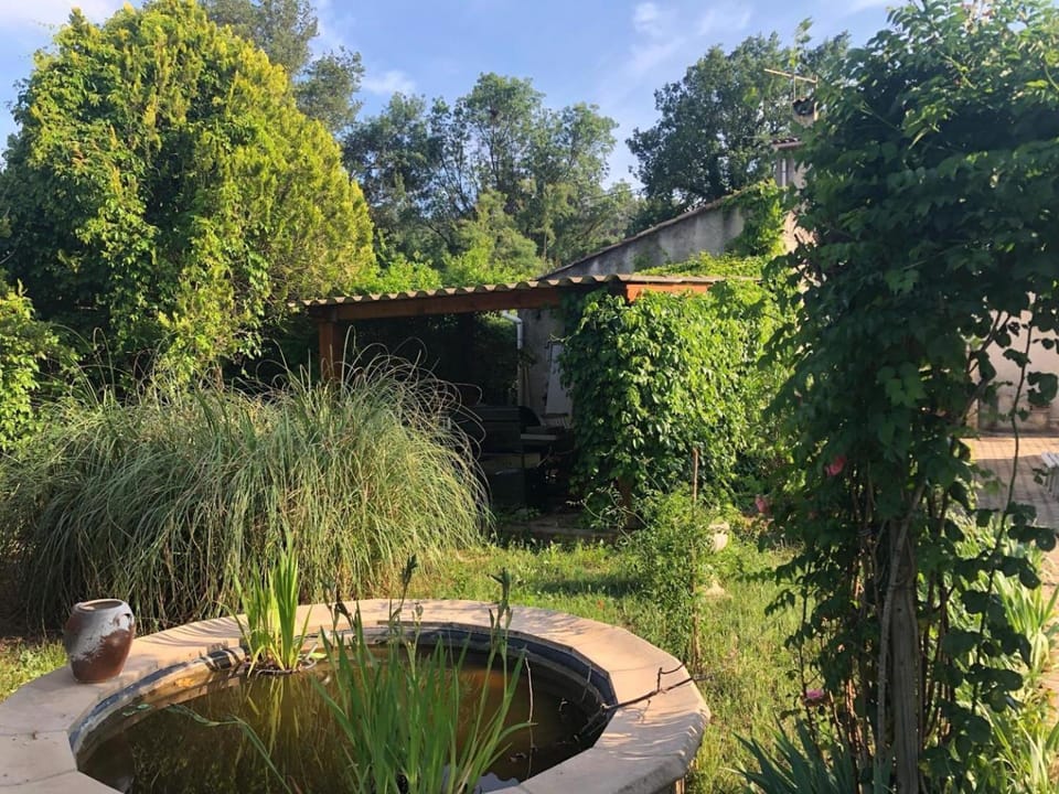 Villa la graine de vie avec piscine partagée House in Lorgues