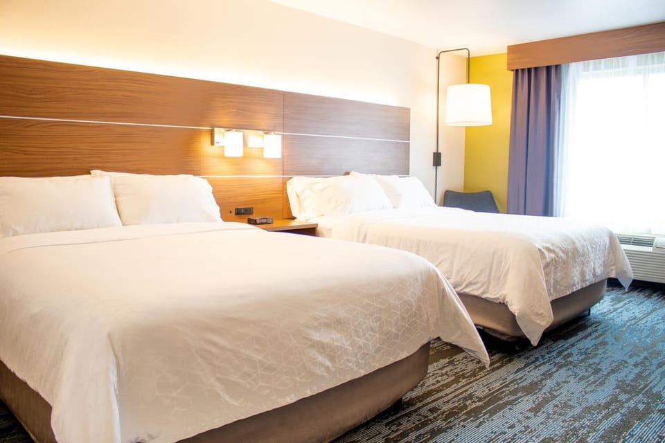 Holiday Inn Express & Suites Wausau by IHG Hotel in Wisconsin