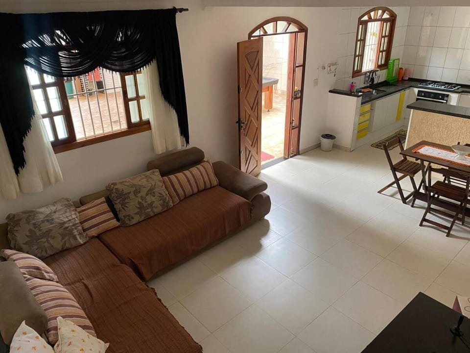 Two-story House with Pool Praia Grande House in State of São Paulo