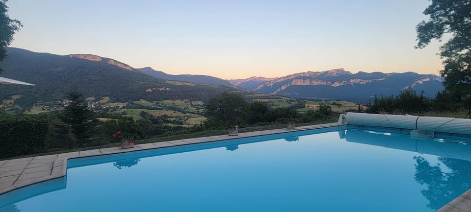 Natural landscape, Mountain view, Pool view, Sunrise, Open Air Bath