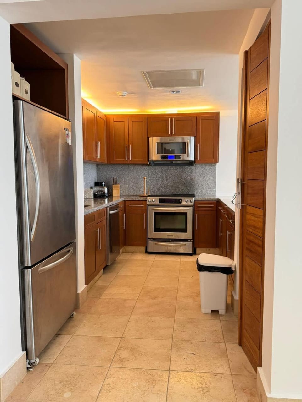 Apt w 2br ocean view & Jacuzzi in Sotogrande Apartment in Punta Cana
