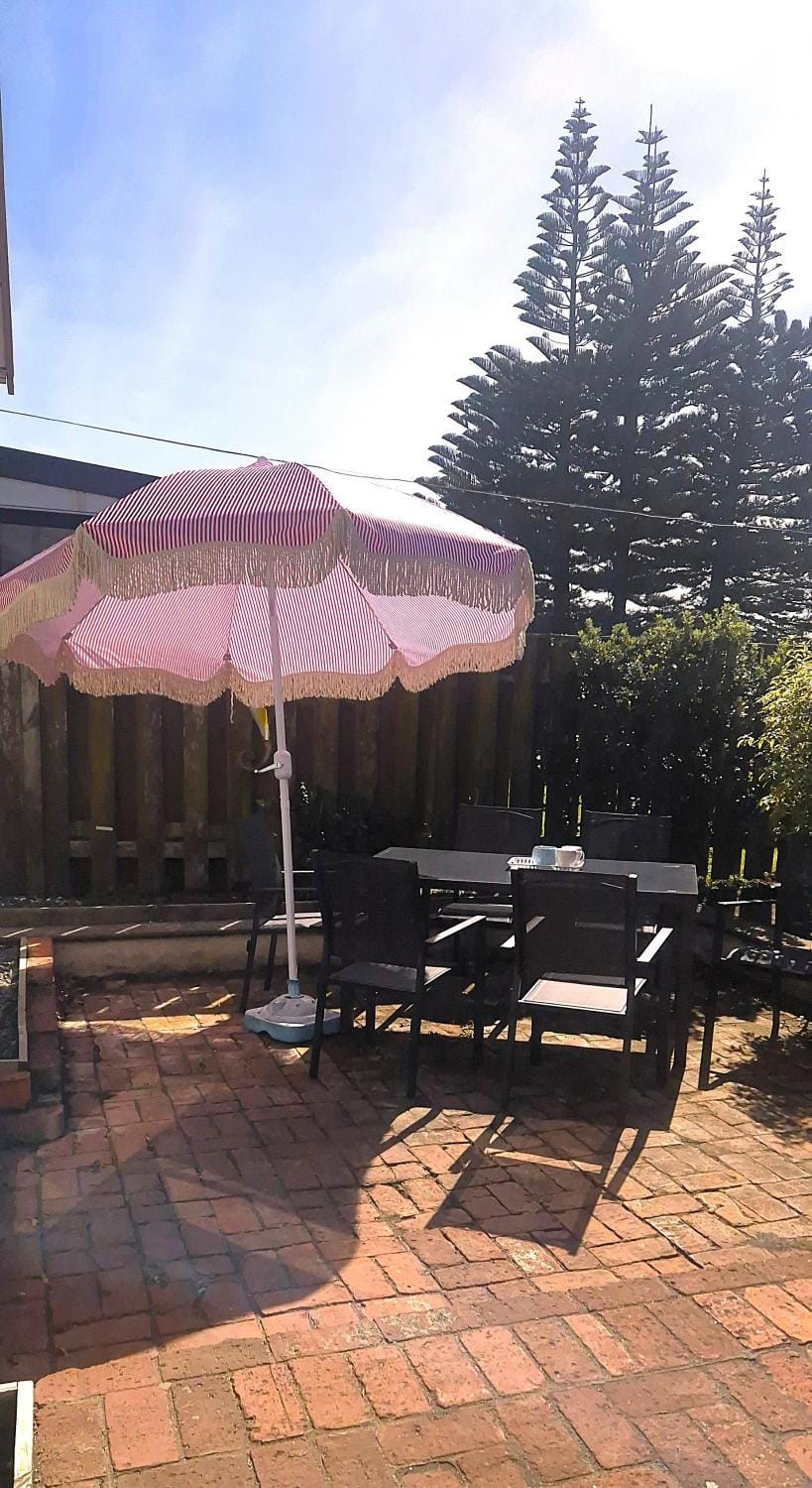 Patio, Balcony/Terrace, Seating area