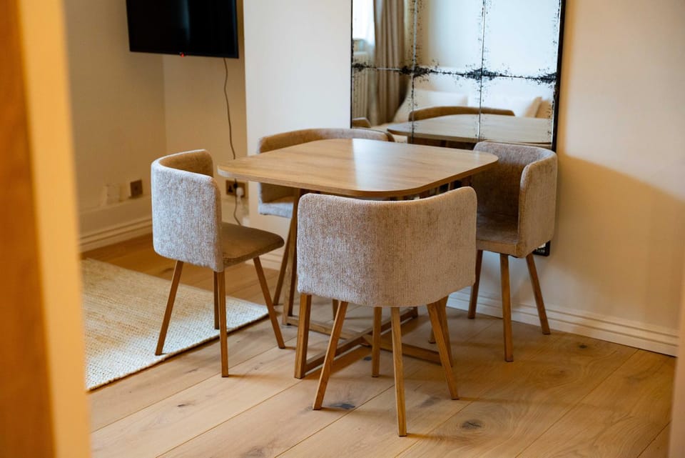 Urban Chic Flat at Barlow House Apartment in City of Westminster